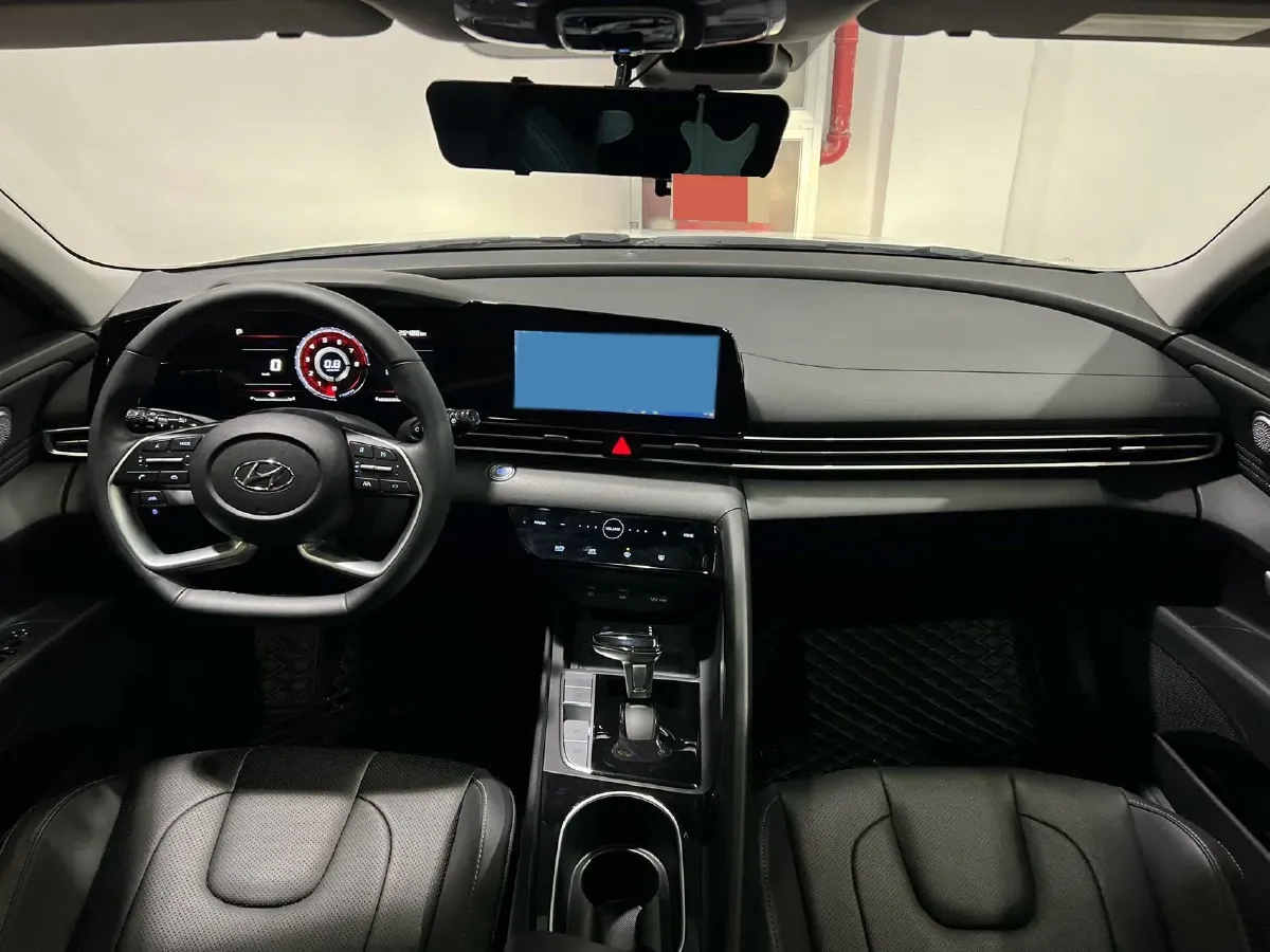 2022 Hyundai Elantra 1.5L 115HP L4 CVT,autocango,china used car exporter,china ev exporter,chinese used car exporter,chinese used ev exporter