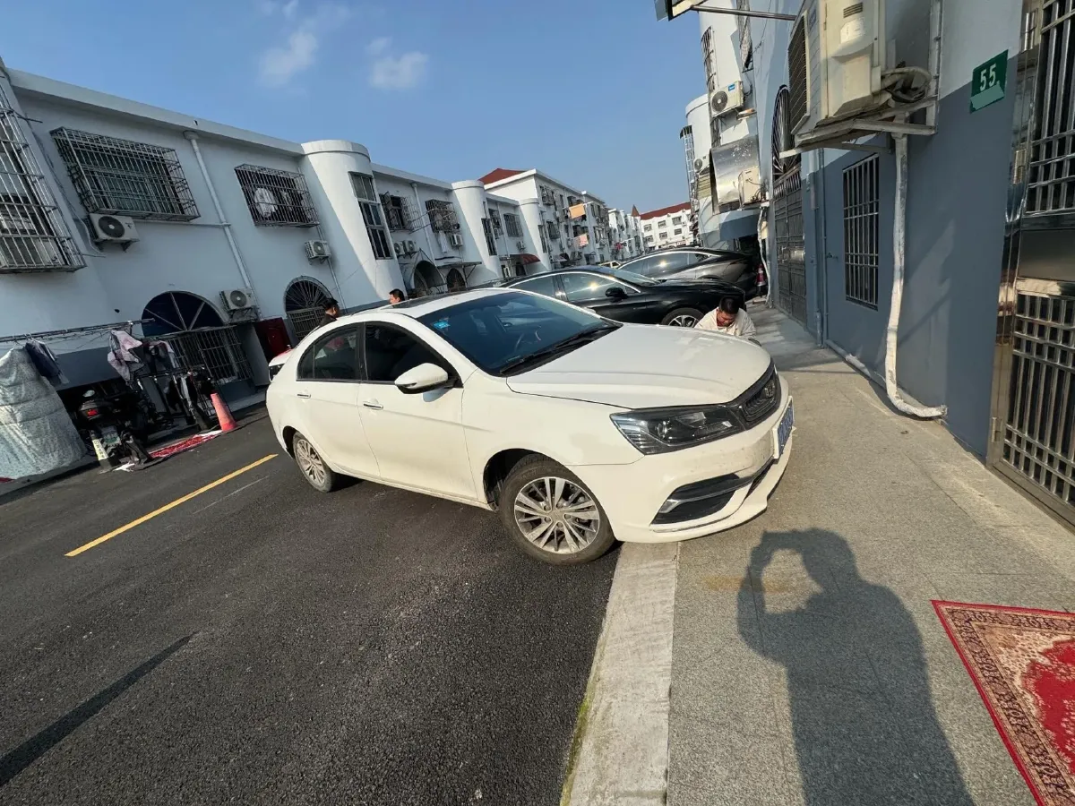 2018 Geely Emgrand 1.5L 109HP L4 5MT,autocango,china used car exporter,china ev exporter,chinese used car exporter,chinese used ev exporter