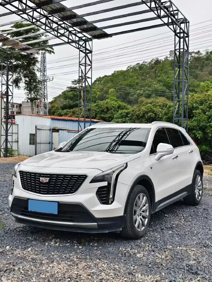 2018 Cadillac XT4 2.0T 241HP L4 9AT,autocango,china used car exporter,china ev exporter,chinese used car exporter,chinese used ev exporter