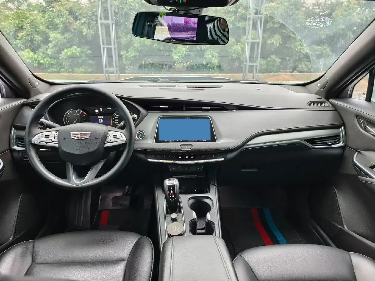 2018 Cadillac XT4 2.0T 241HP L4 9AT,autocango,china used car exporter,china ev exporter,chinese used car exporter,chinese used ev exporter