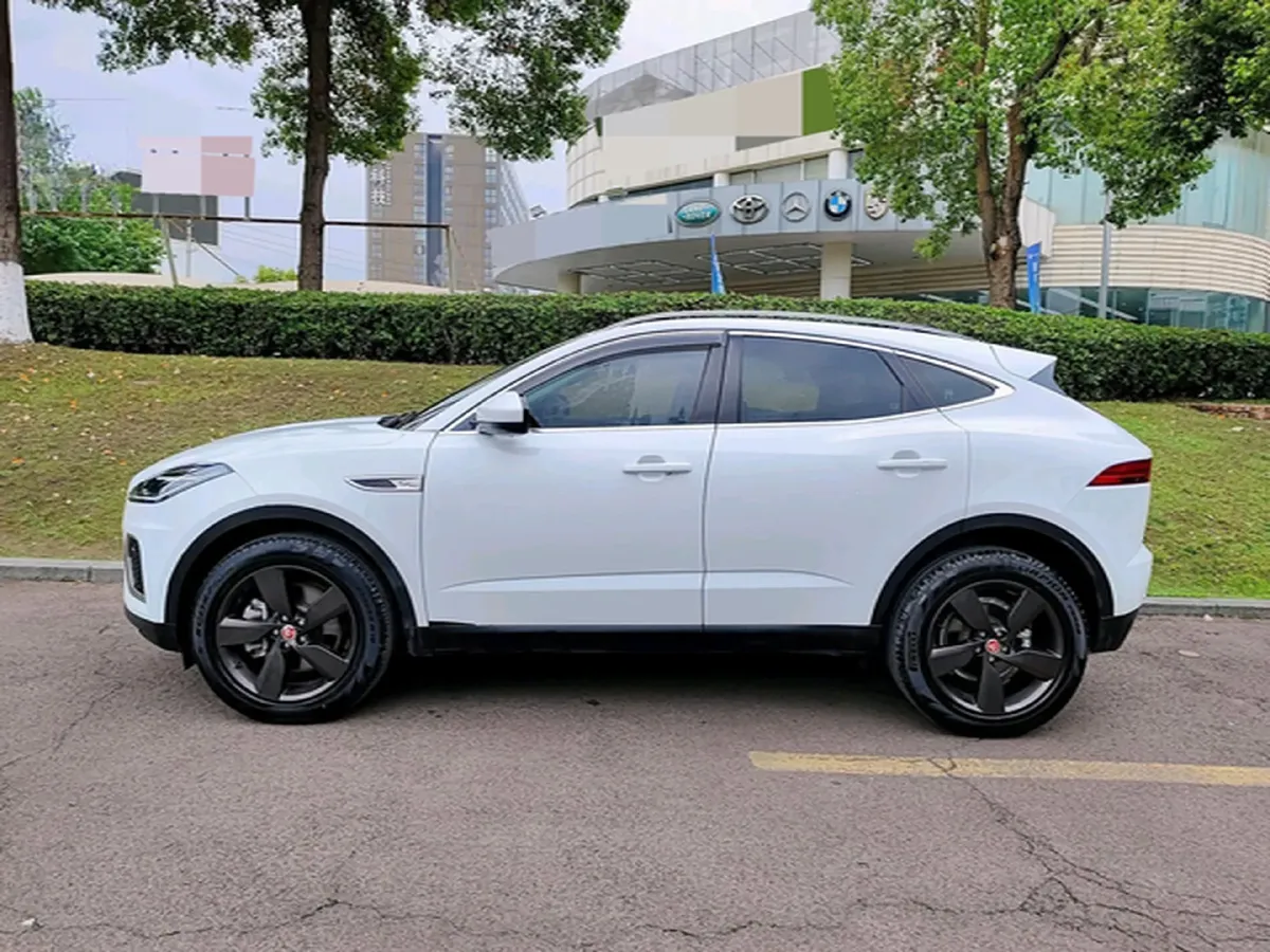 2024 Jaguar E-PACE 1.5T 200HP L3 8AT,autocango,china used car exporter,china ev exporter,chinese used car exporter,chinese used ev exporter