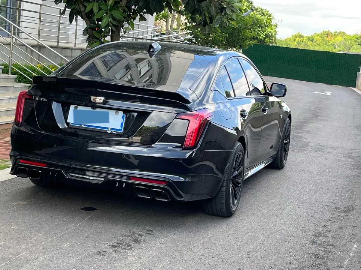 2024 Cadillac CT5 2.0T 237HP L4 10AT,autocango,china used car exporter,china ev exporter,chinese used car exporter,chinese used ev exporter