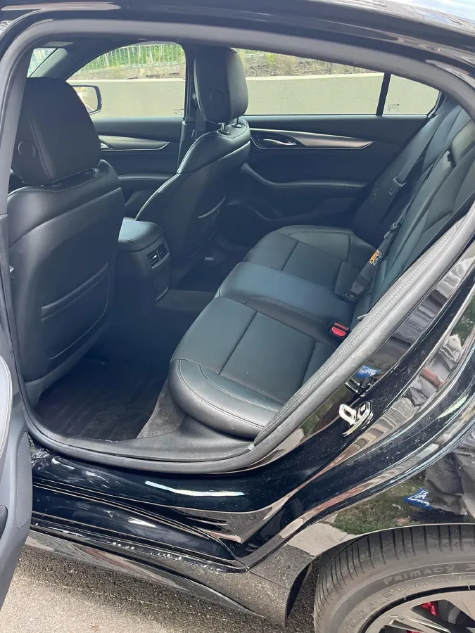 2024 Cadillac CT5 2.0T 237HP L4 10AT,autocango,china used car exporter,china ev exporter,chinese used car exporter,chinese used ev exporter