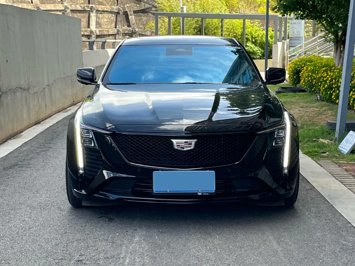 2024 Cadillac CT5 2.0T 237HP L4 10AT,autocango,china used car exporter,china ev exporter,chinese used car exporter,chinese used ev exporter