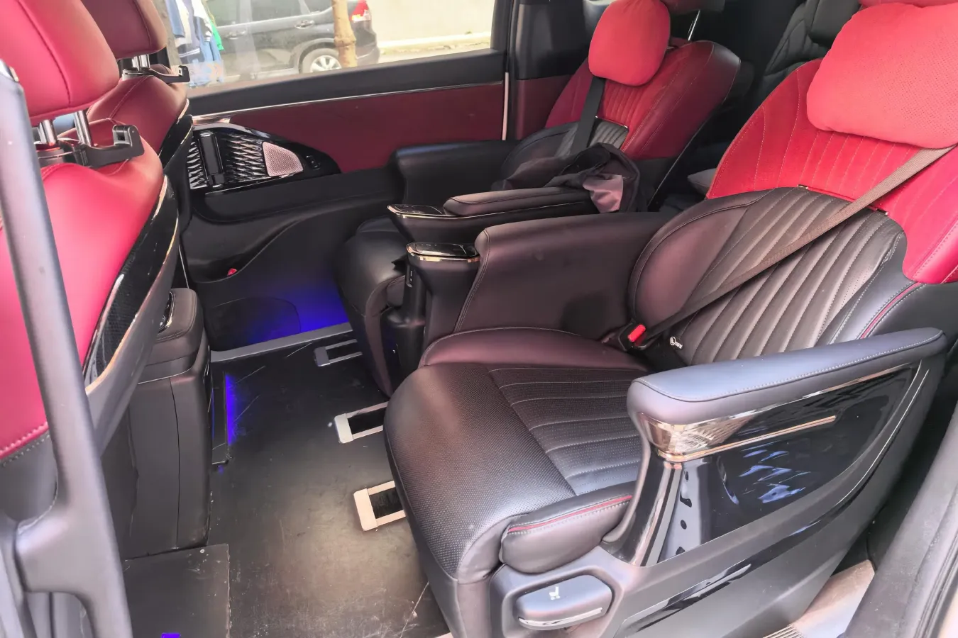 2023 GAC Trumpchi M8 2.0T 252HP L4 8AT,autocango,china used car exporter,china ev exporter,chinese used car exporter,chinese used ev exporter