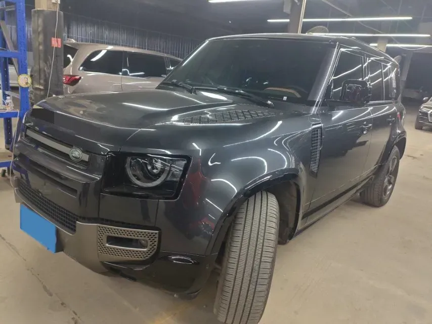2024 Land Rover Defender 3.0T 400HP L6 8AT,autocango,china used car exporter,china ev exporter,chinese used car exporter,chinese used ev exporter