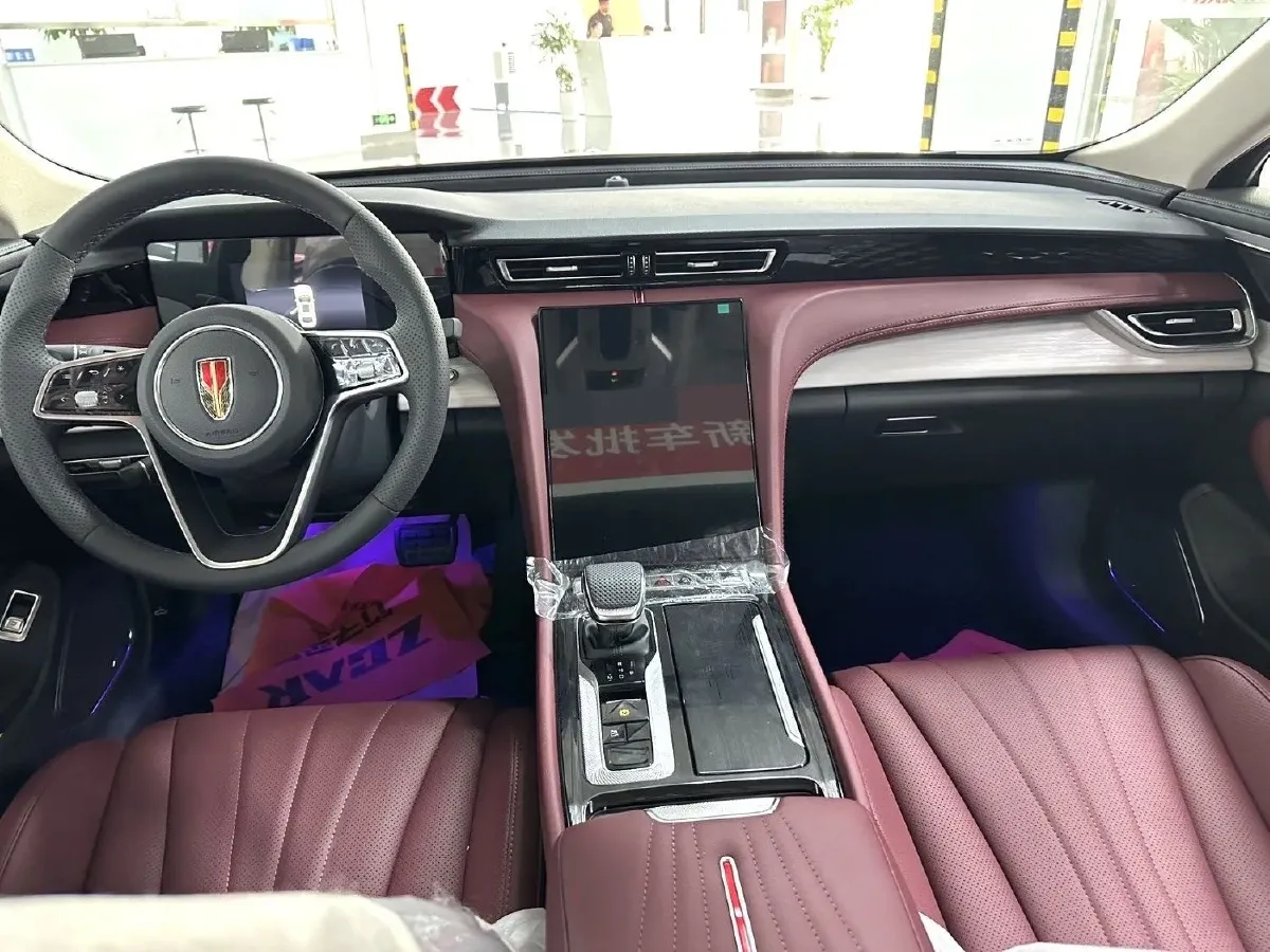 2025 HongQi H5 1.5T 169HP L4 7DCT,autocango,china used car exporter,china ev exporter,chinese used car exporter,chinese used ev exporter