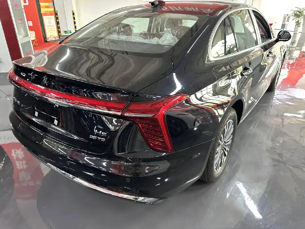 2025 HongQi H5 1.5T 169HP L4 7DCT,autocango,china used car exporter,china ev exporter,chinese used car exporter,chinese used ev exporter