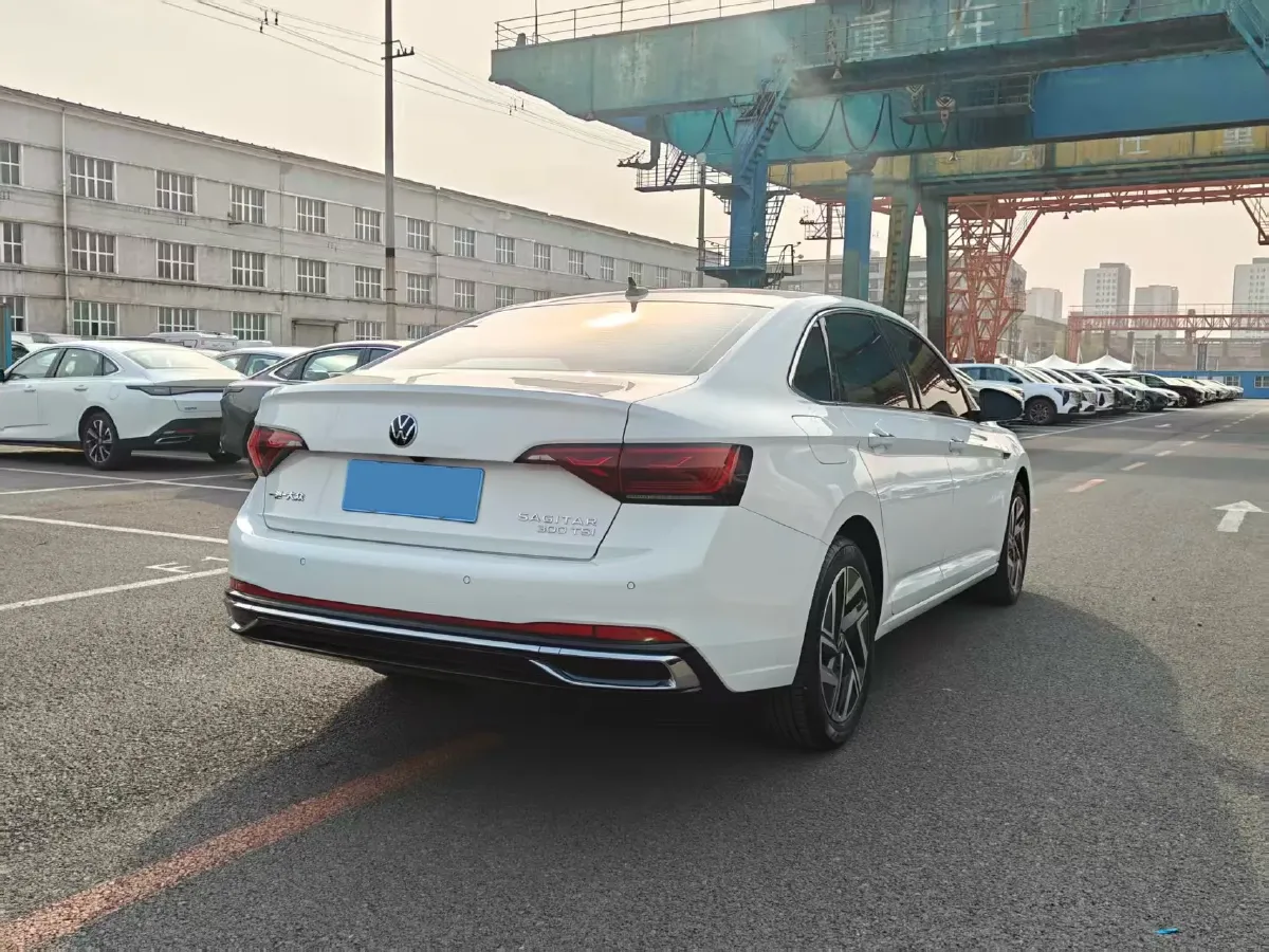 2023 Volkswagen Sagitar 1.5T 160HP L4 7DCT,autocango,china used car exporter,china ev exporter,chinese used car exporter,chinese used ev exporter