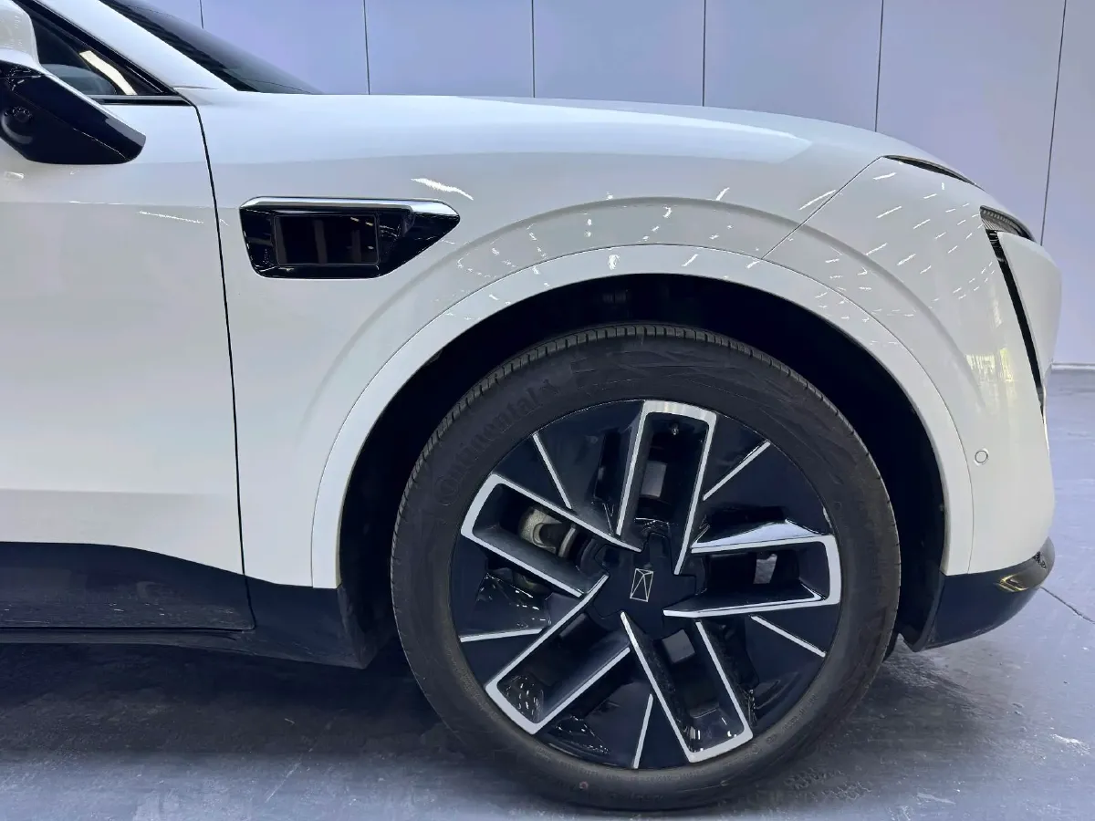 2025 Avatr 11 BEV,autocango,china used car exporter,china ev exporter,chinese used car exporter,chinese used ev exporter