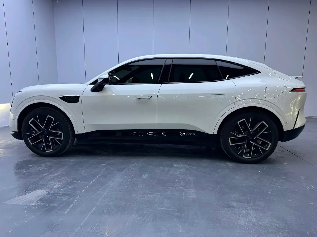 2025 Avatr 11 BEV,autocango,china used car exporter,china ev exporter,chinese used car exporter,chinese used ev exporter
