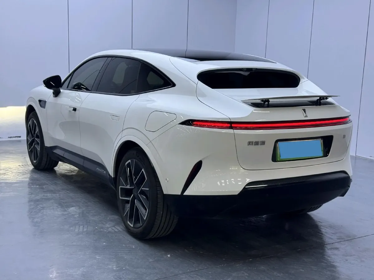 2025 Avatr 11 BEV,autocango,china used car exporter,china ev exporter,chinese used car exporter,chinese used ev exporter