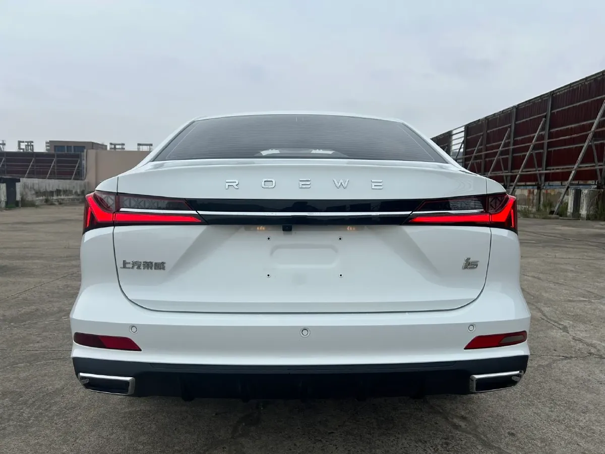2024 Roewe i5 1.5L 129HP L4 CVT,autocango,china used car exporter,china ev exporter,chinese used car exporter,chinese used ev exporter