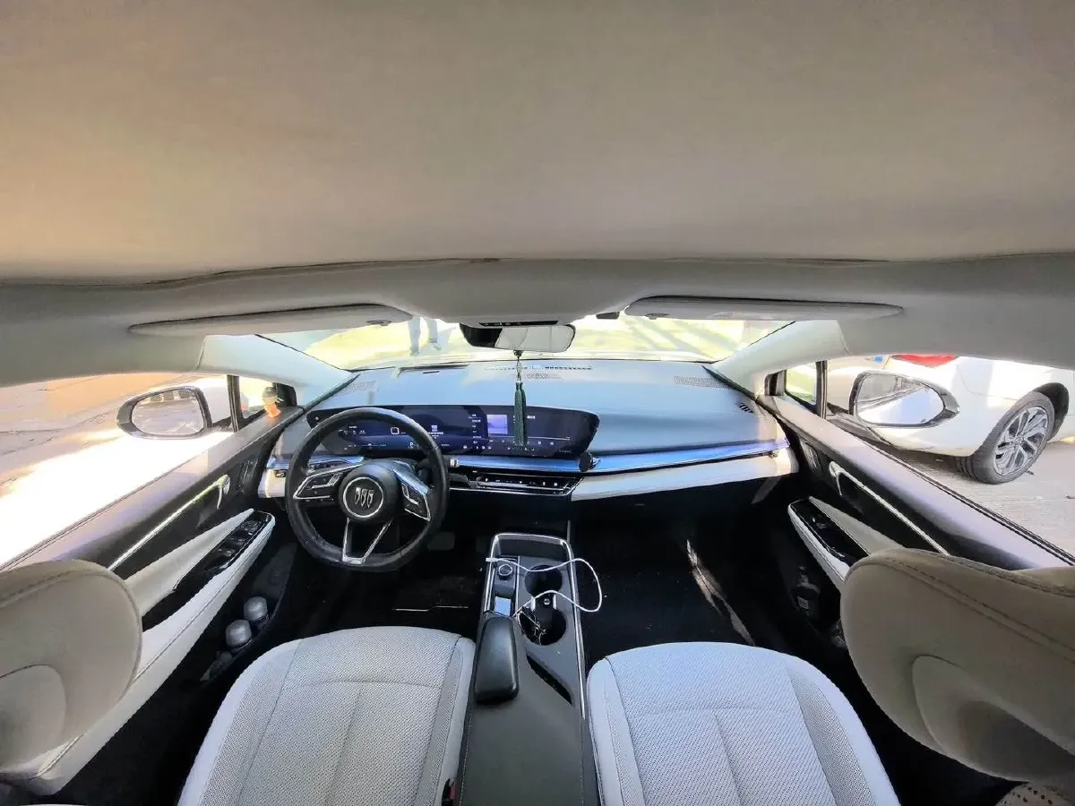 2023 Roewe F7 BEV 64KWH,autocango,china used car exporter,china ev exporter,chinese used car exporter,chinese used ev exporter