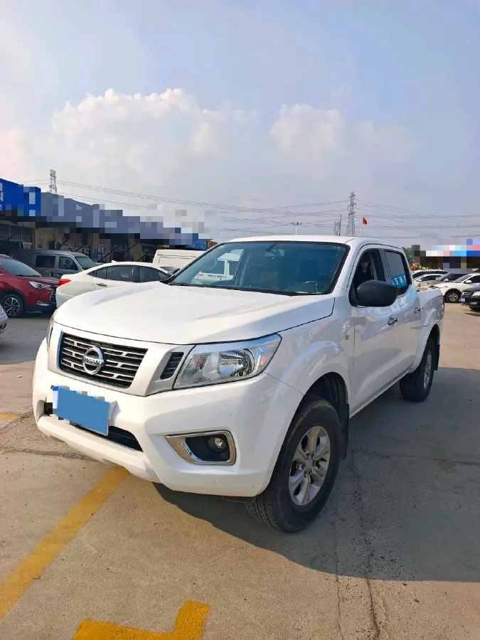 2021 Nissan Navara 2.5L 193HP L4 6MT,autocango,china used car exporter,china ev exporter,chinese used car exporter,chinese used ev exporter
