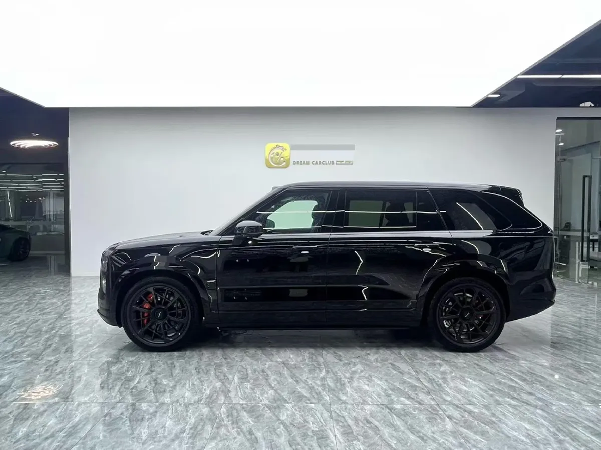2025 Zeekr 9X 2.0T 279HP L4 1DHT PHEV,autocango,china used car exporter,china ev exporter,chinese used car exporter,chinese used ev exporter