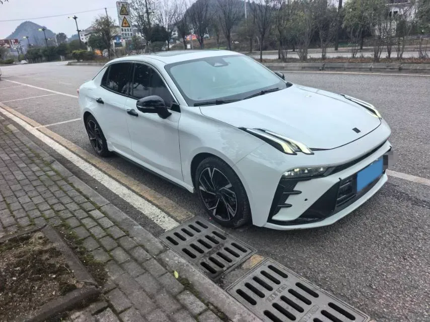 2025 LYNK&CO 03 1.5T 181HP L4 7DCT,autocango,china used car exporter,china ev exporter,chinese used car exporter,chinese used ev exporter