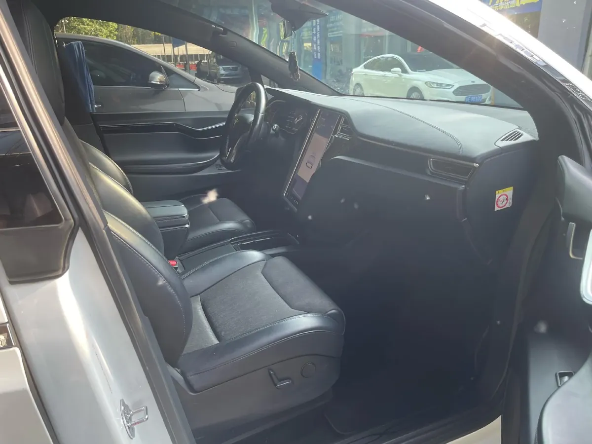 2017 Tesla Model X BEV 100KWH,autocango,china used car exporter,china ev exporter,chinese used car exporter,chinese used ev exporter