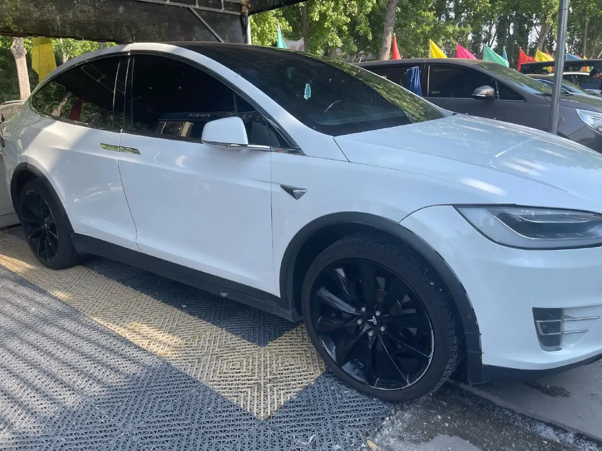 2017 Tesla Model X BEV 100KWH,autocango,china used car exporter,china ev exporter,chinese used car exporter,chinese used ev exporter