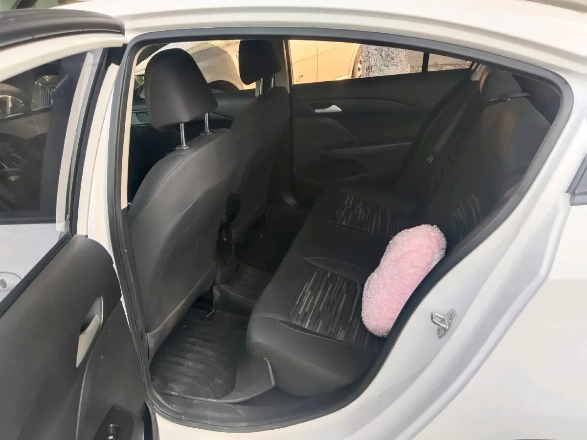 2016 Chevrolet Cavalier 1.5L 113HP L4 6AT,autocango,china used car exporter,china ev exporter,chinese used car exporter,chinese used ev exporter