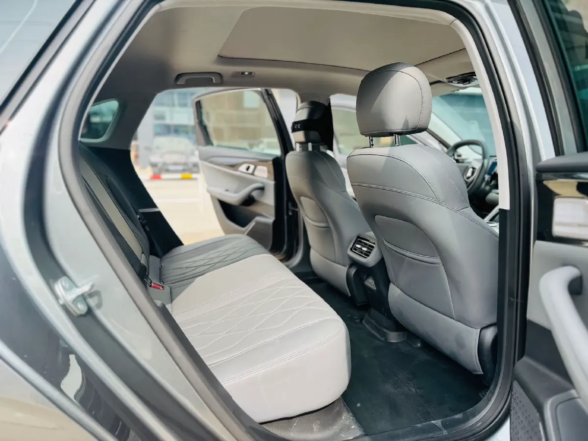 2025 Geely Galaxy A7 1.5L 112HP L4 1DHT PHEV,autocango,china used car exporter,china ev exporter,chinese used car exporter,chinese used ev exporter