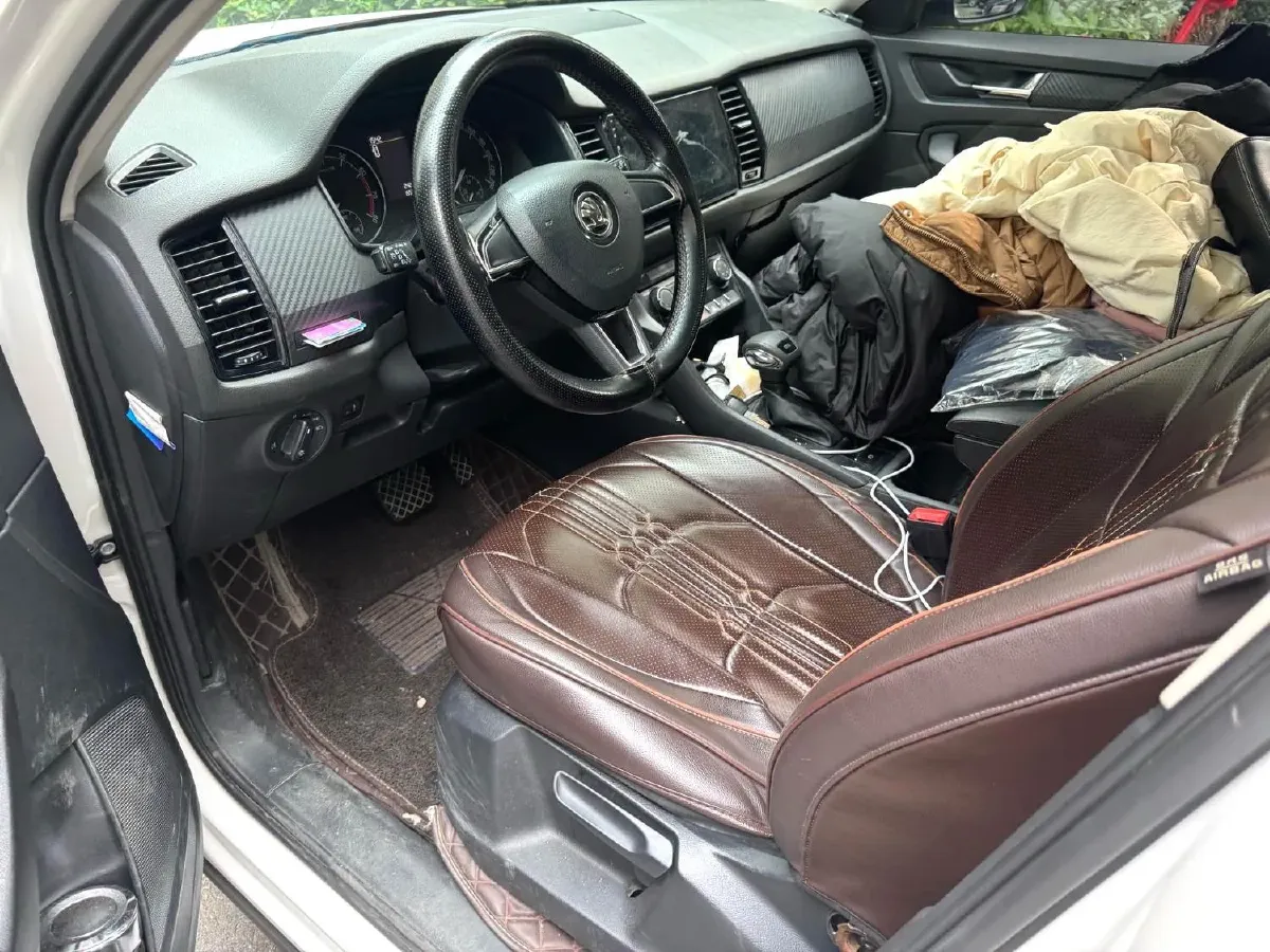 2018 Skoda Kodiak 2.0T 186HP L4 7DCT,autocango,china used car exporter,china ev exporter,chinese used car exporter,chinese used ev exporter