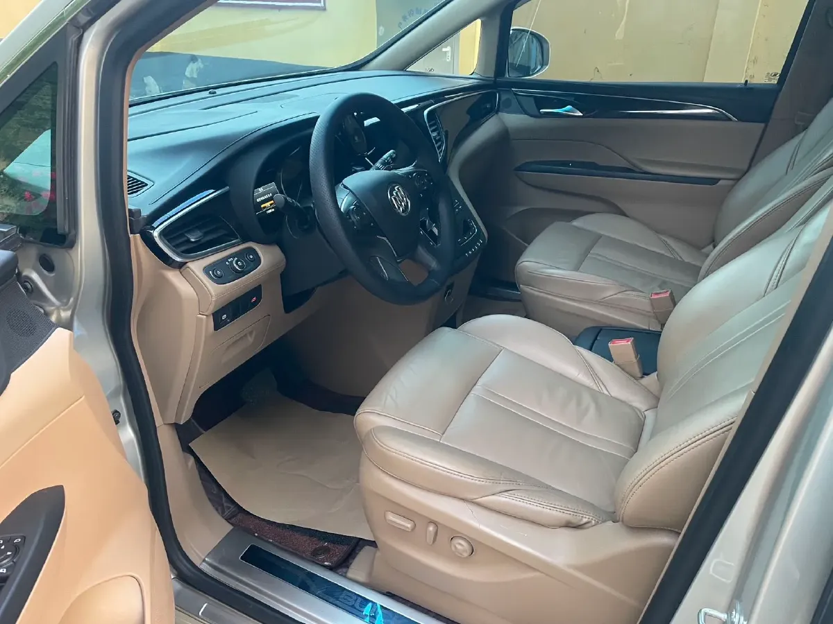 2018 Buick GL8 2.0T 260HP L4 6AT,autocango,china used car exporter,china ev exporter,chinese used car exporter,chinese used ev exporter