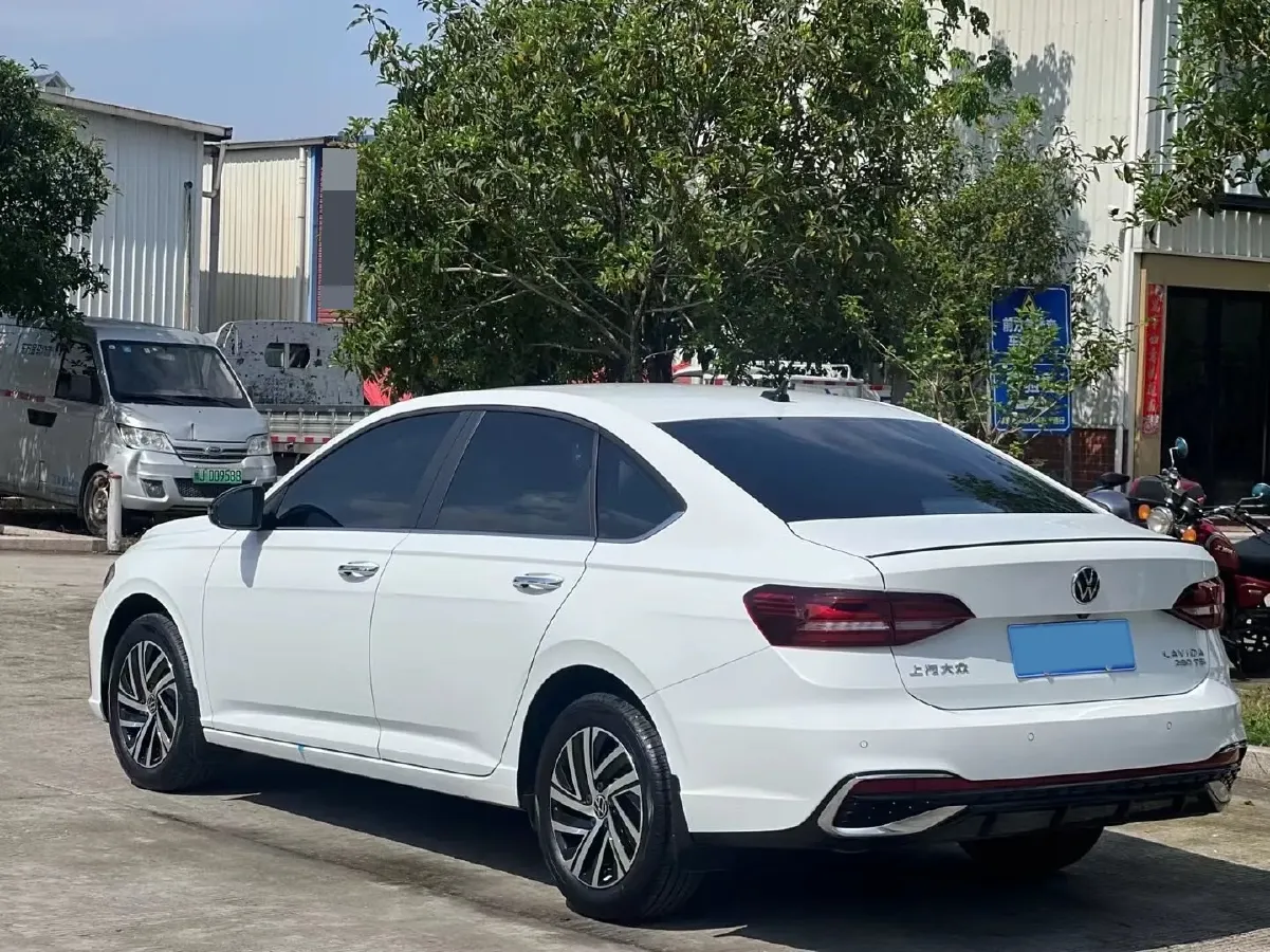 2023 Volkswagen Lavida 1.4T 150HP L4 7DCT,autocango,china used car exporter,china ev exporter,chinese used car exporter,chinese used ev exporter