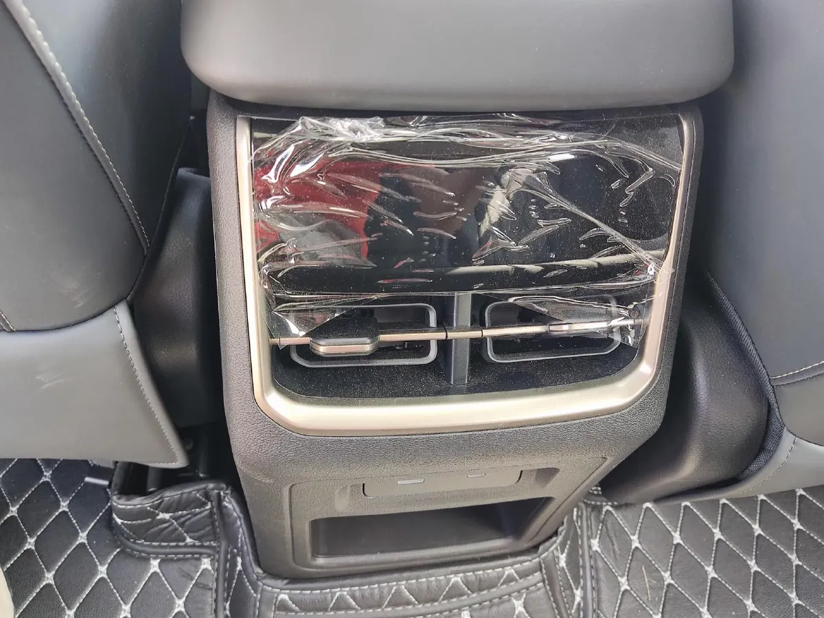 2024 Jetour X90 PRO 1.6T 197HP L4 7DCT,autocango,china used car exporter,china ev exporter,chinese used car exporter,chinese used ev exporter