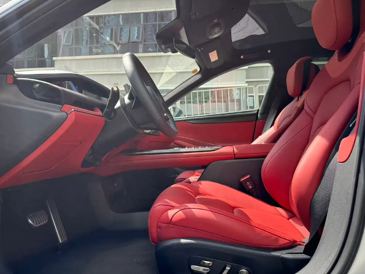 2024 MI SU7 BEV 101KWH,autocango,china used car exporter,china ev exporter,chinese used car exporter,chinese used ev exporter