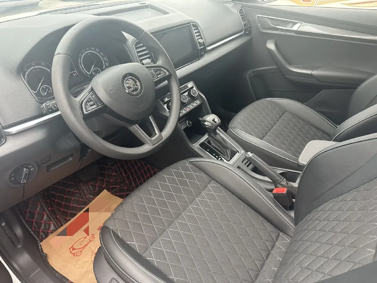 2019 Skoda Karoq 1.4T 150HP L4 7DCT,autocango,china used car exporter,china ev exporter,chinese used car exporter,chinese used ev exporter