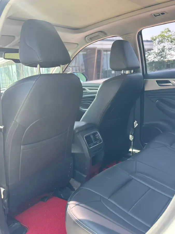 2019 Haval F7 2.0T 197HP L4 7DCT,autocango,china used car exporter,china ev exporter,chinese used car exporter,chinese used ev exporter