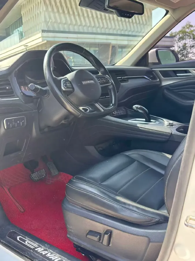 2019 Haval F7 2.0T 197HP L4 7DCT,autocango,china used car exporter,china ev exporter,chinese used car exporter,chinese used ev exporter