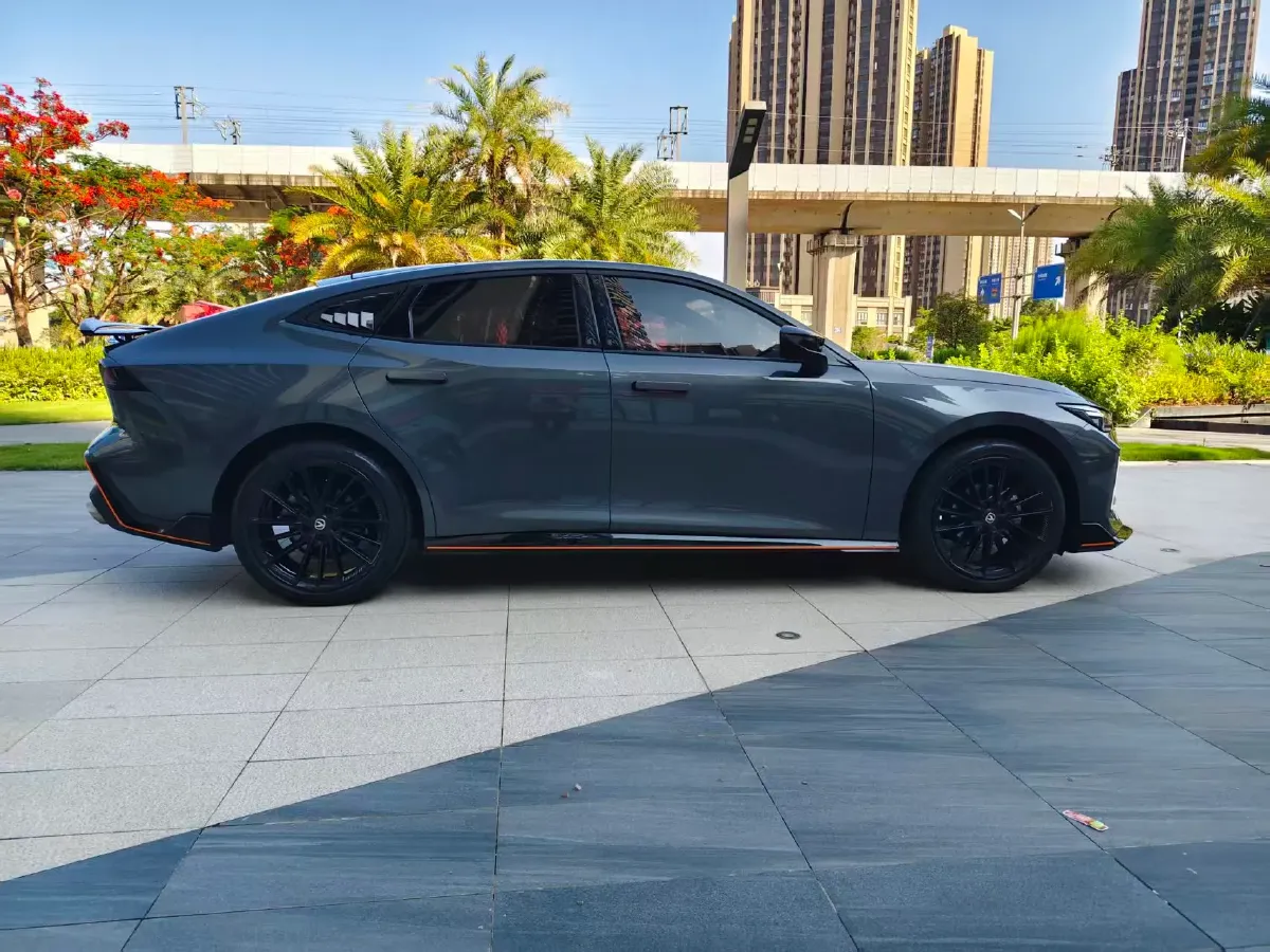 2023 ChangAn UNI-V 1.5T 188HP L4 7DCT,autocango,china used car exporter,china ev exporter,chinese used car exporter,chinese used ev exporter