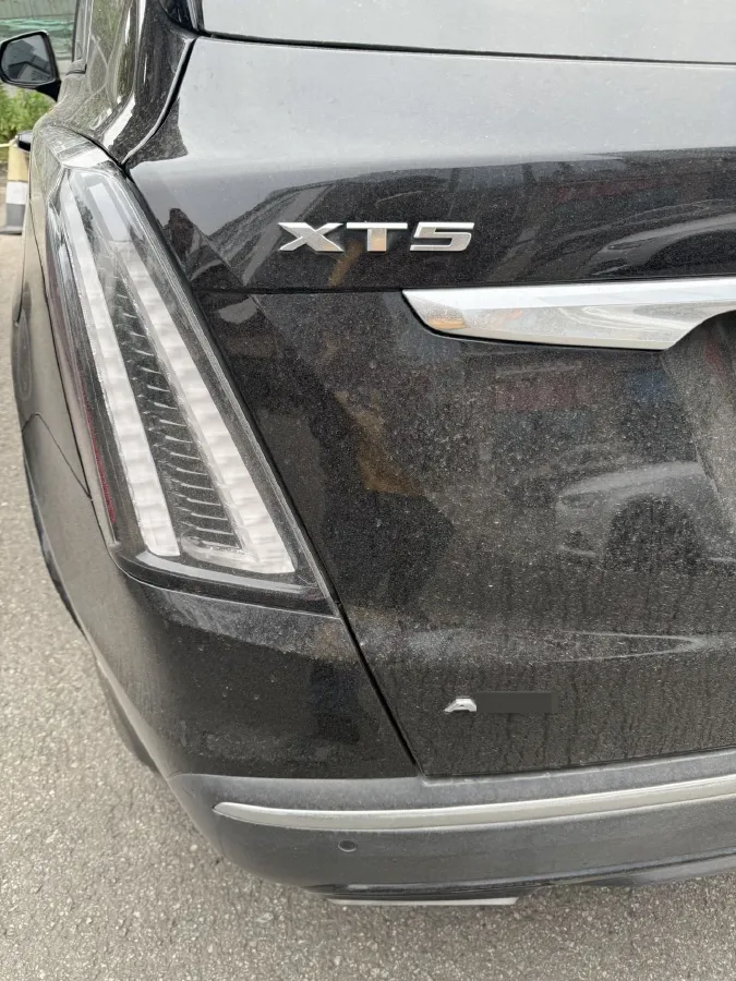 2022 Cadillac XT5 2.0T 237HP L4 9AT,autocango,china used car exporter,china ev exporter,chinese used car exporter,chinese used ev exporter