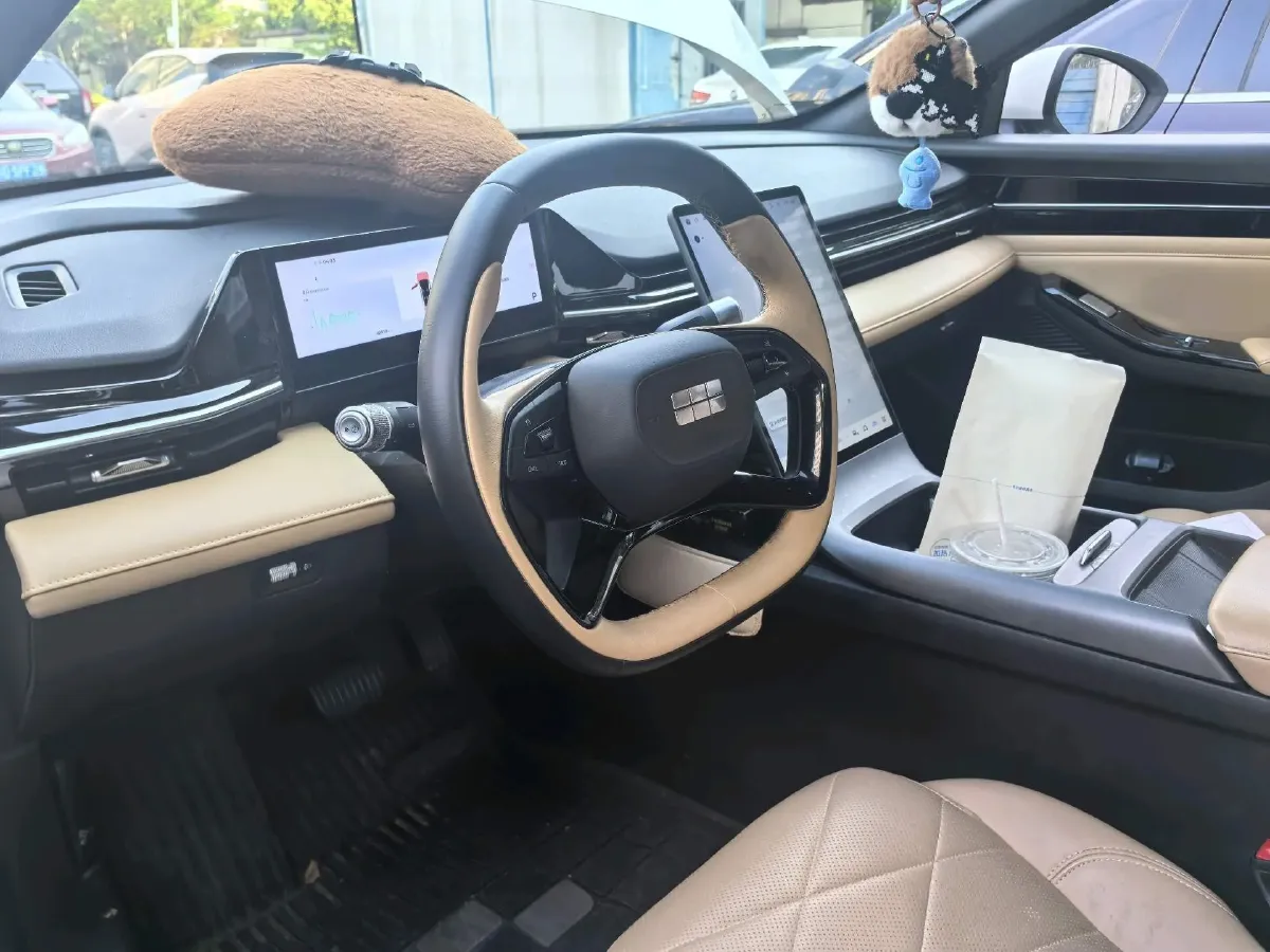 2024 BaoJun YepPlus BEV 41.9KWH,autocango,china used car exporter,china ev exporter,chinese used car exporter,chinese used ev exporter