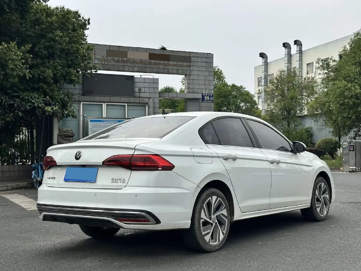 2023 Volkswagen Bora 1.2T 116HP L4 7DCT,autocango,china used car exporter,china ev exporter,chinese used car exporter,chinese used ev exporter