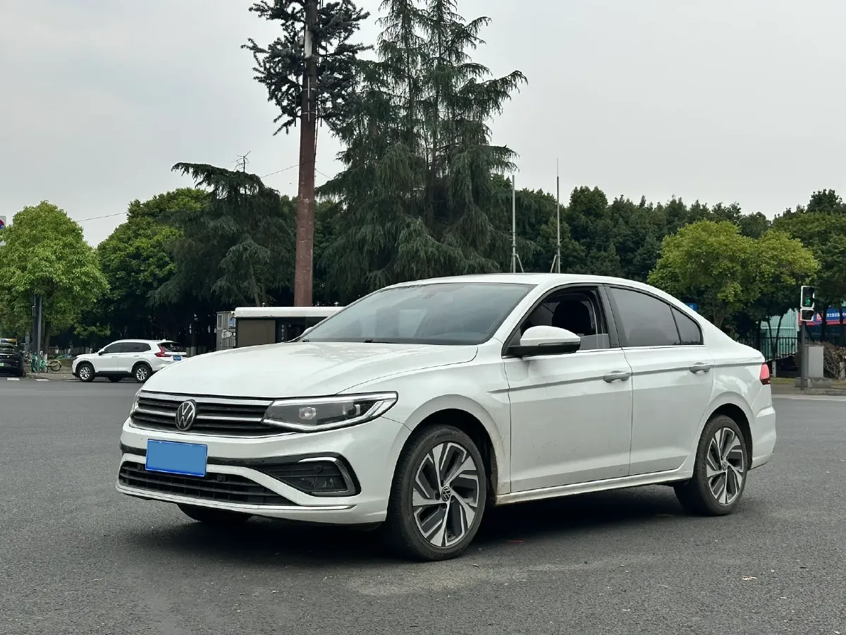 2023 Volkswagen Bora 1.2T 116HP L4 7DCT,autocango,china used car exporter,china ev exporter,chinese used car exporter,chinese used ev exporter
