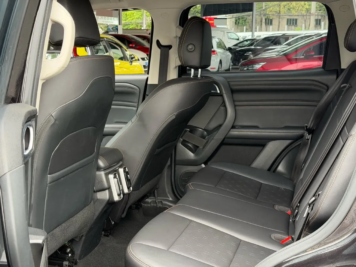 2020 Mazda 3 Axela 1.5L 117HP L4 6AT,autocango,china used car exporter,china ev exporter,chinese used car exporter,chinese used ev exporter