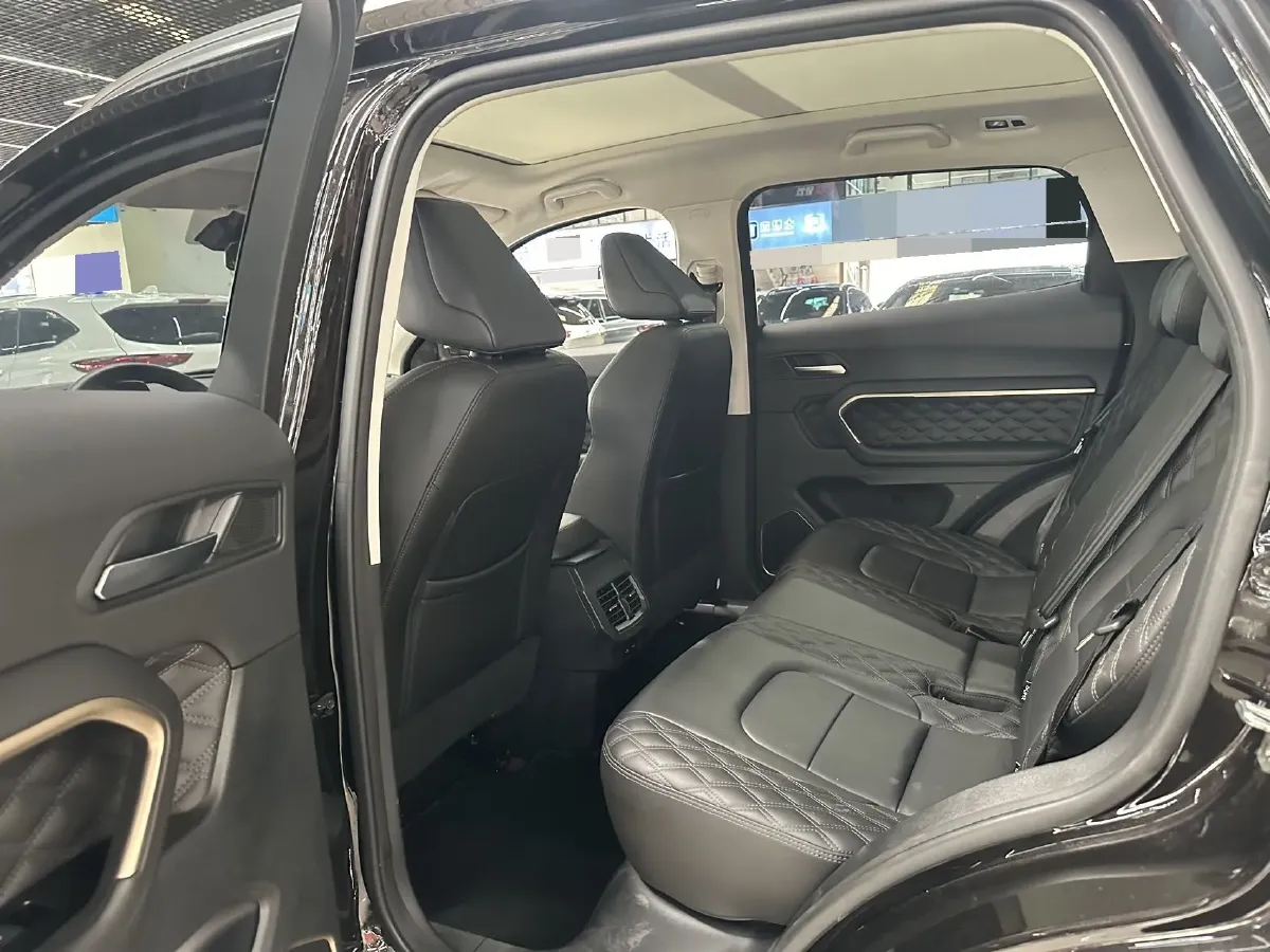 2020 Haval H6 1.5T 169HP L4 7DCT,autocango,china used car exporter,china ev exporter,chinese used car exporter,chinese used ev exporter