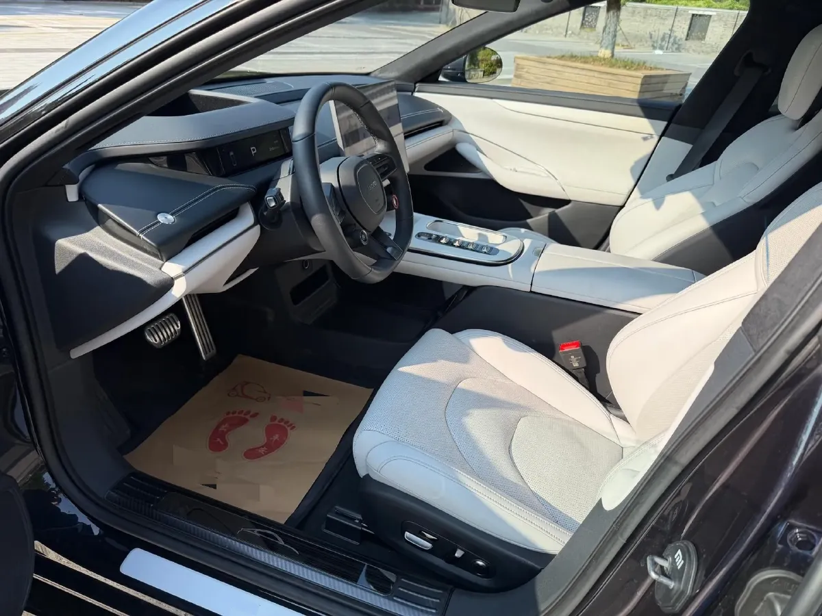 2024 MI SU7 BEV 101KWH,autocango,china used car exporter,china ev exporter,chinese used car exporter,chinese used ev exporter