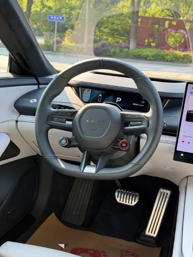 2024 MI SU7 BEV 101KWH,autocango,china used car exporter,china ev exporter,chinese used car exporter,chinese used ev exporter