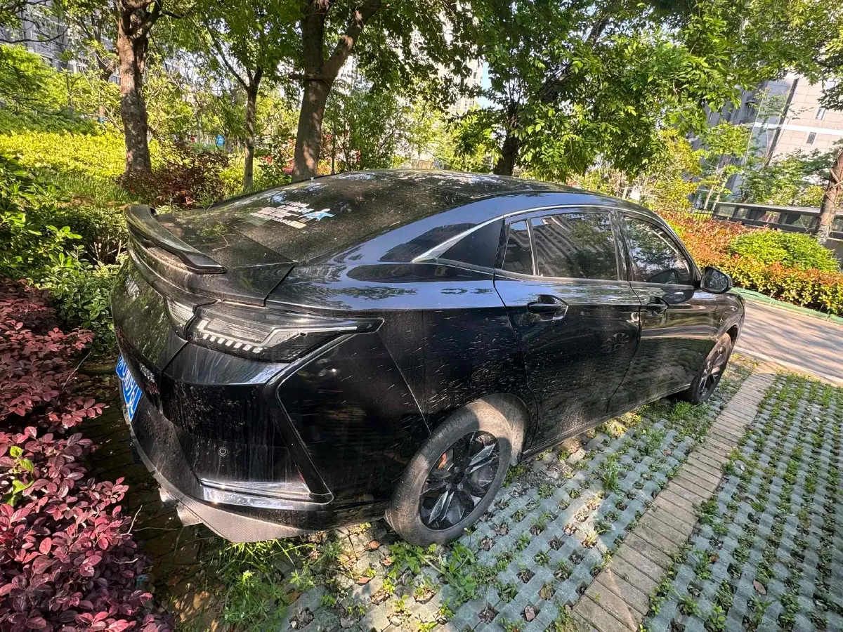 2023 DongFeng Aeolus YiXuan 1.5L 125HP L4 6DCT,autocango,china used car exporter,china ev exporter,chinese used car exporter,chinese used ev exporter