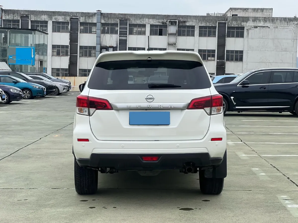 2020 Nissan Terra 2.5L 193HP L4 7AT,autocango,china used car exporter,china ev exporter,chinese used car exporter,chinese used ev exporter