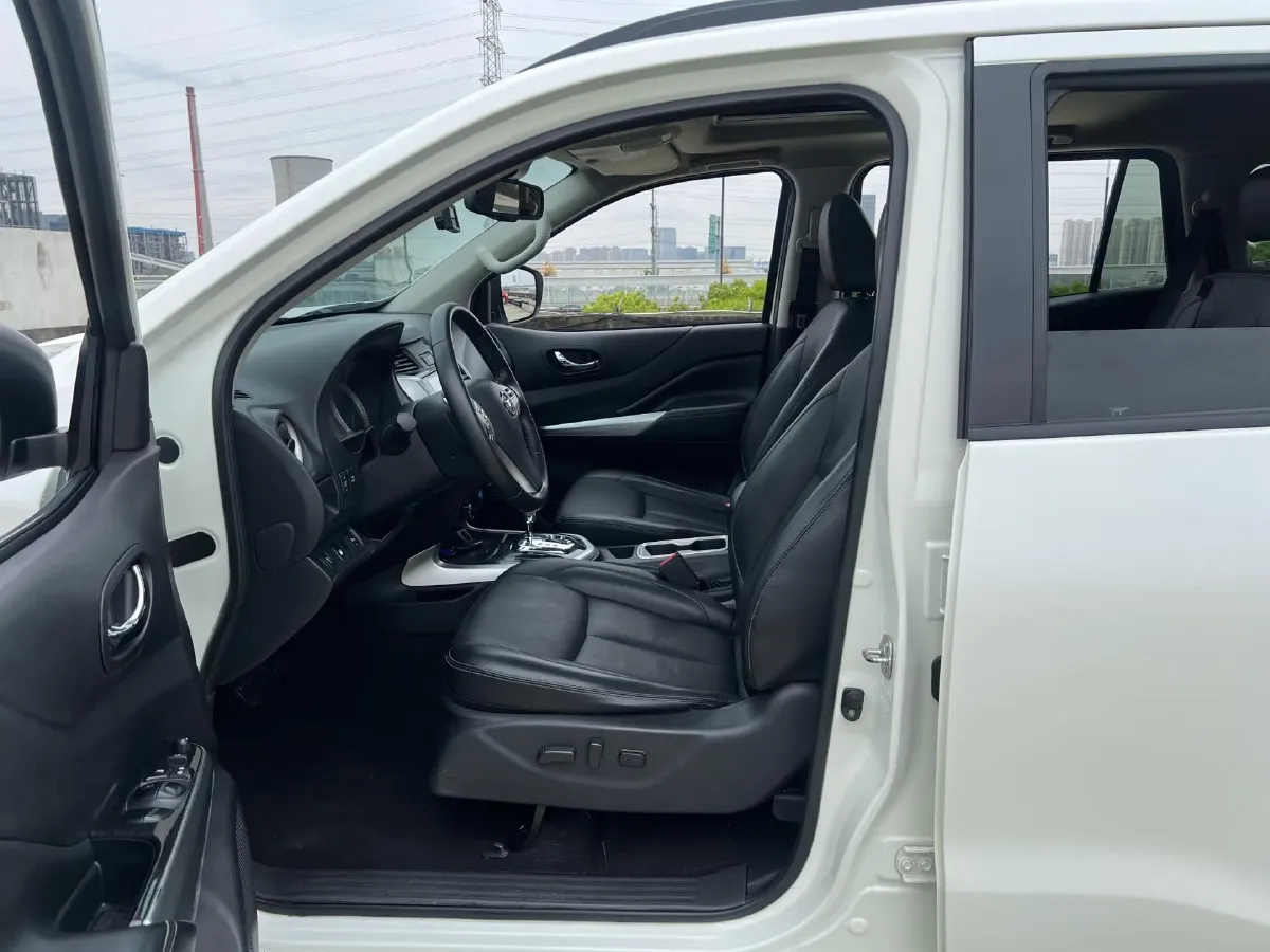 2020 Nissan Terra 2.5L 193HP L4 7AT,autocango,china used car exporter,china ev exporter,chinese used car exporter,chinese used ev exporter