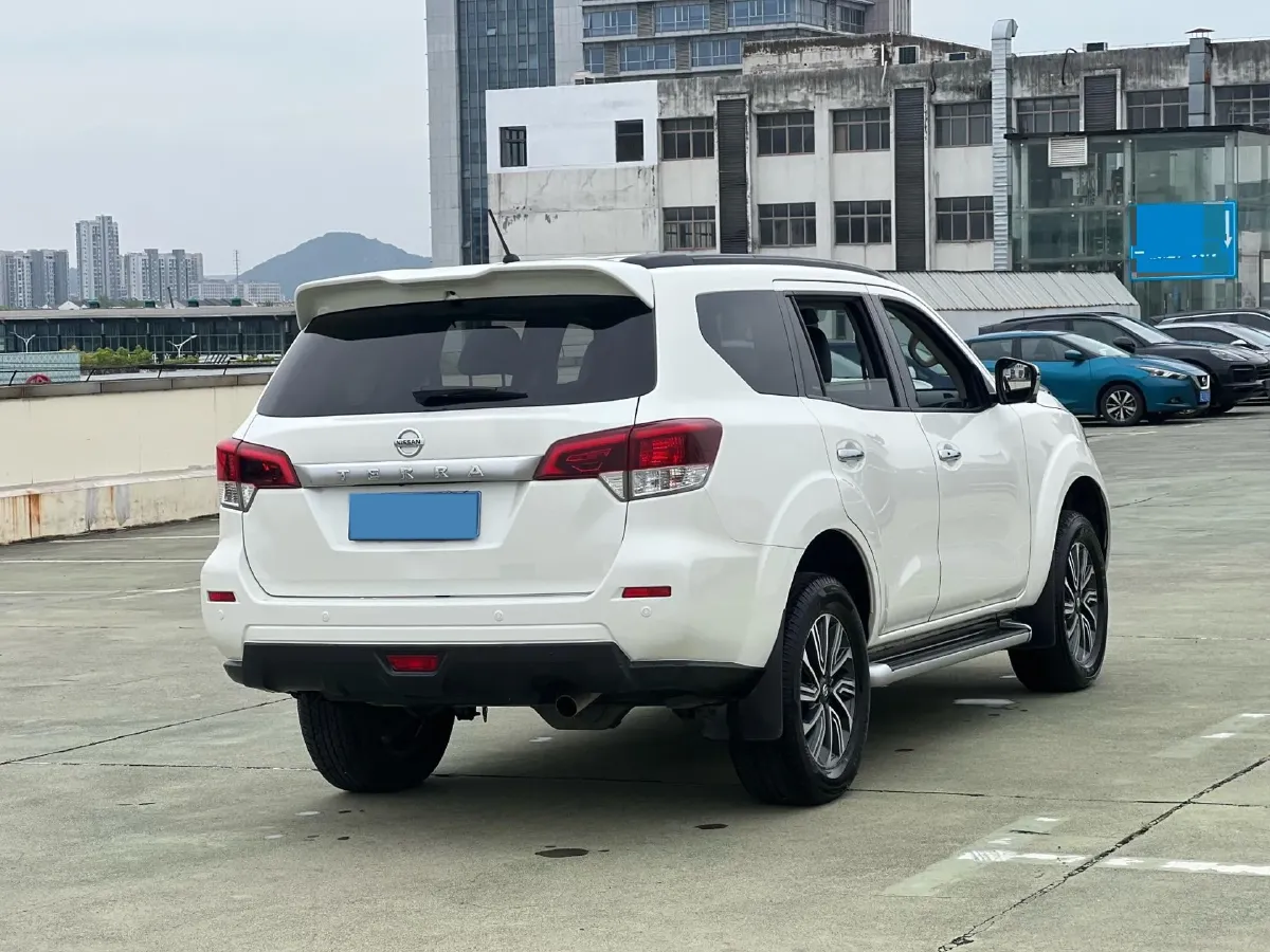 2020 Nissan Terra 2.5L 193HP L4 7AT,autocango,china used car exporter,china ev exporter,chinese used car exporter,chinese used ev exporter