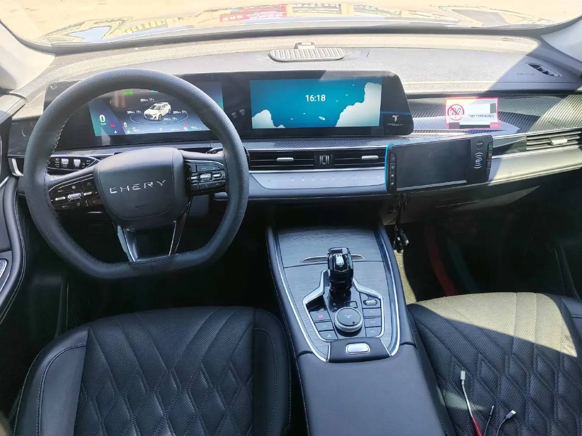 2023 Chery Tiggo 7 Plus 1.5T 156HP L4 3DHT PHEV 19.27KWH,autocango,china used car exporter,china ev exporter,chinese used car exporter,chinese used ev exporter