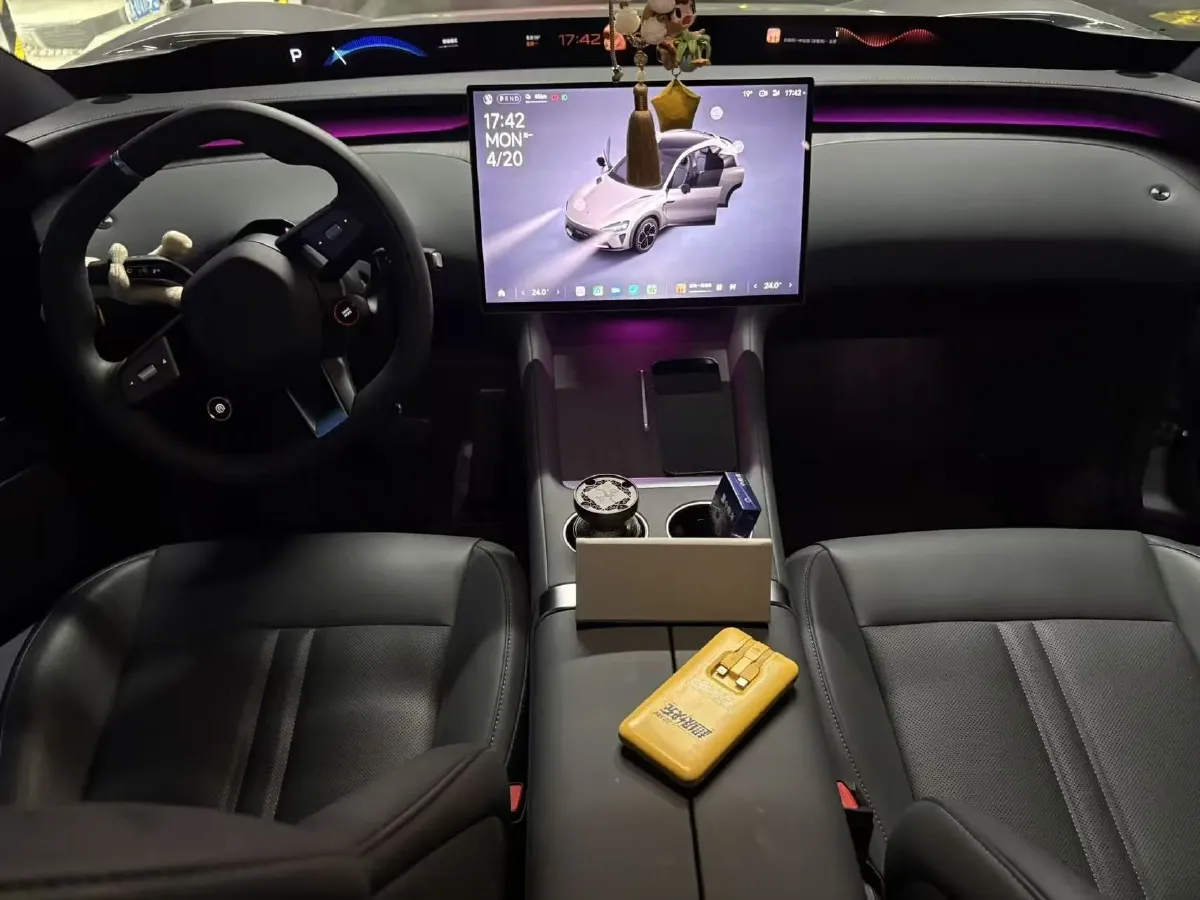 2025 MI YU7 BEV 96.3KWH,autocango,china used car exporter,china ev exporter,chinese used car exporter,chinese used ev exporter