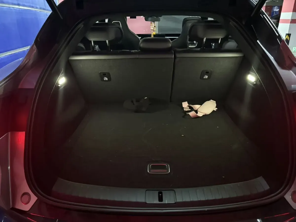 2025 MI YU7 BEV 96.3KWH,autocango,china used car exporter,china ev exporter,chinese used car exporter,chinese used ev exporter