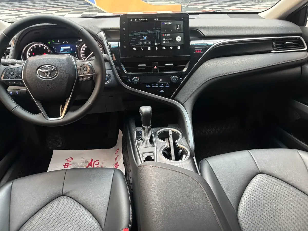 2022 Toyota Camry 2.0L 178HP L4 CVT,autocango,china used car exporter,china ev exporter,chinese used car exporter,chinese used ev exporter